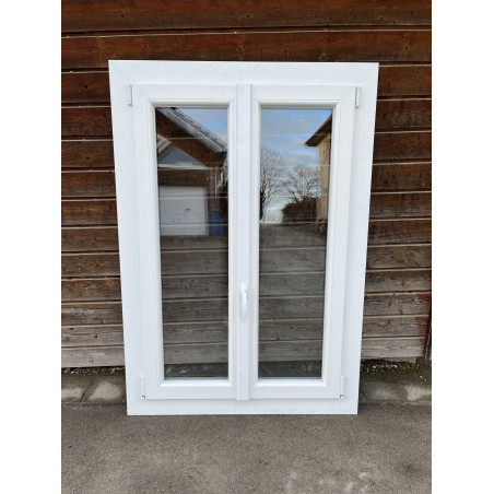 Fenêtre en PVC H 155 x L 108 cm